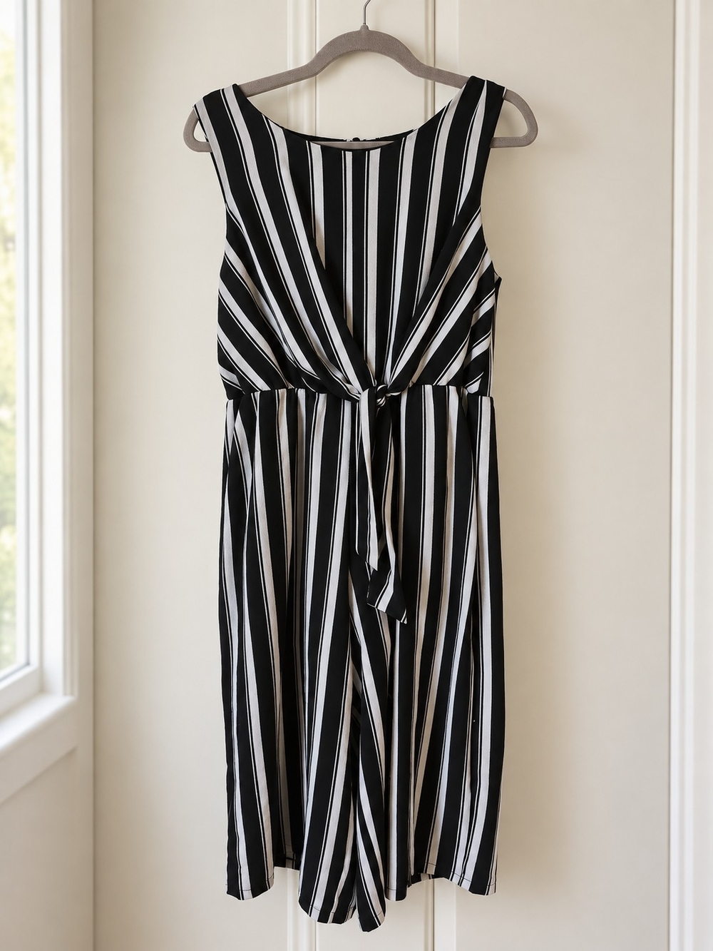 Black & White Striped Lined Pantsuit - Large